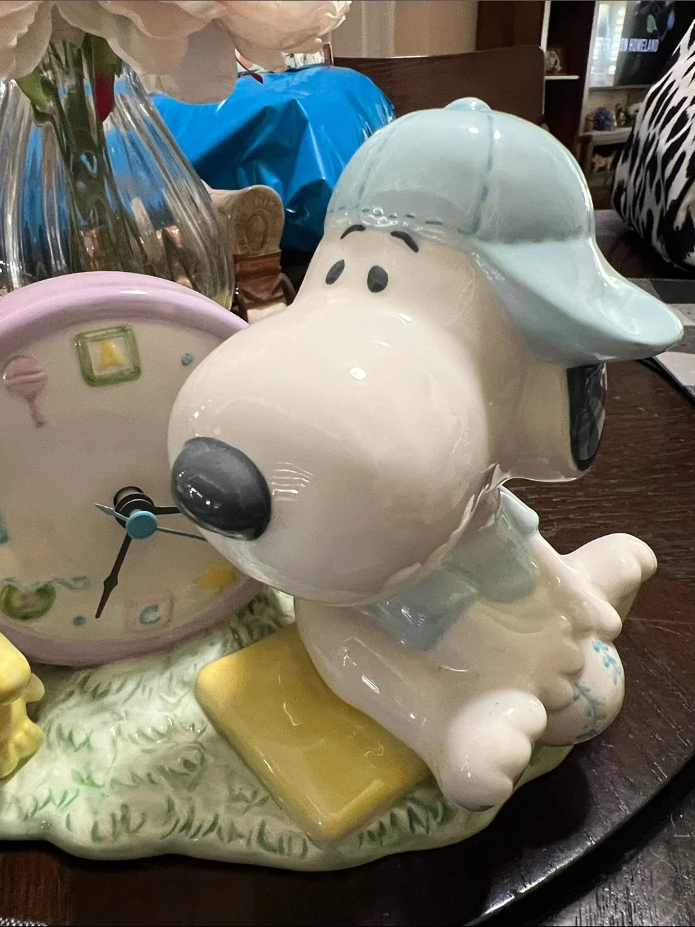 New Hallmark Snoopy Pastel Ceramic Clock Figurine - Peanuts Home decor